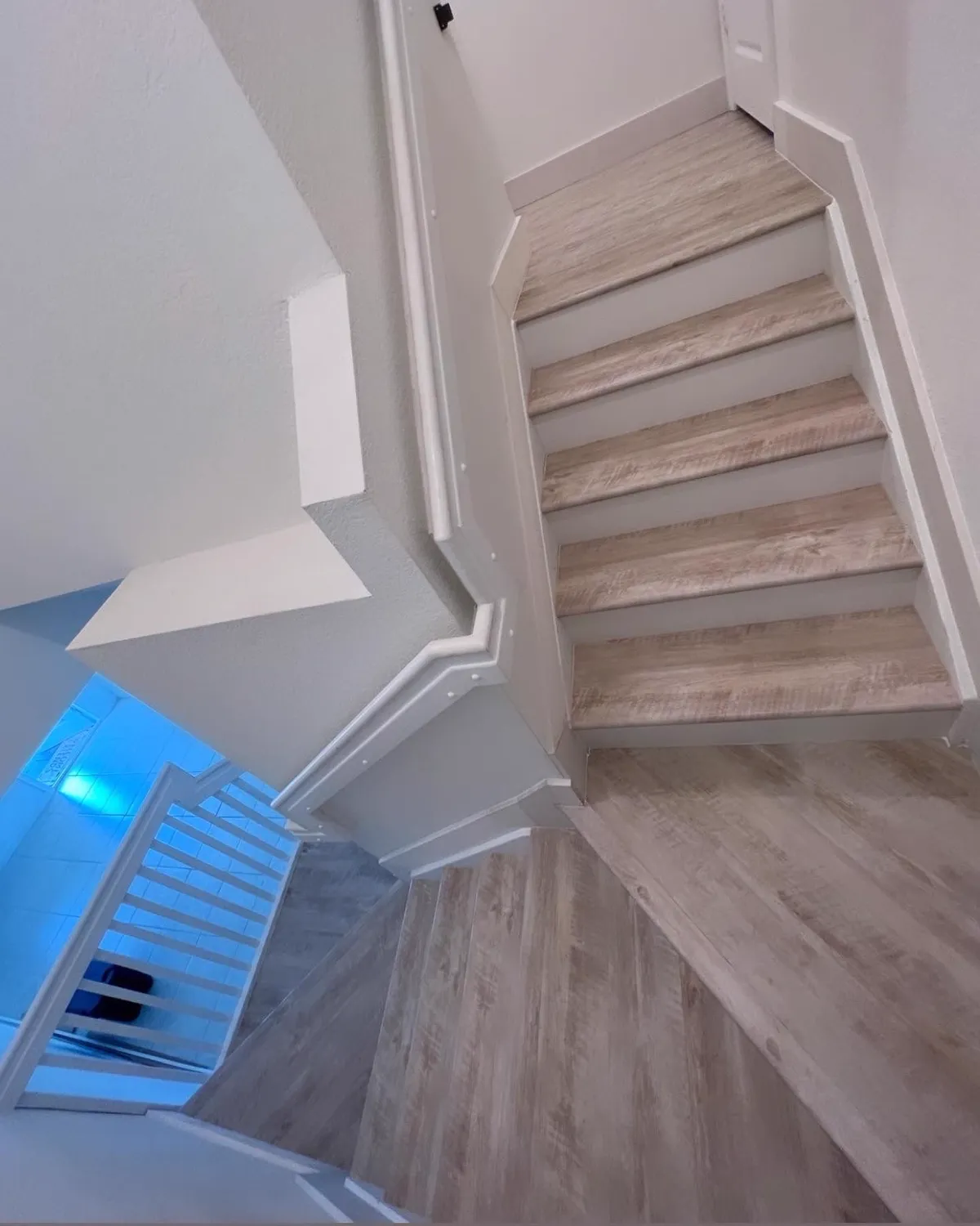 Laminate flooring installed by D'Landra Wooden Floors in South Florida