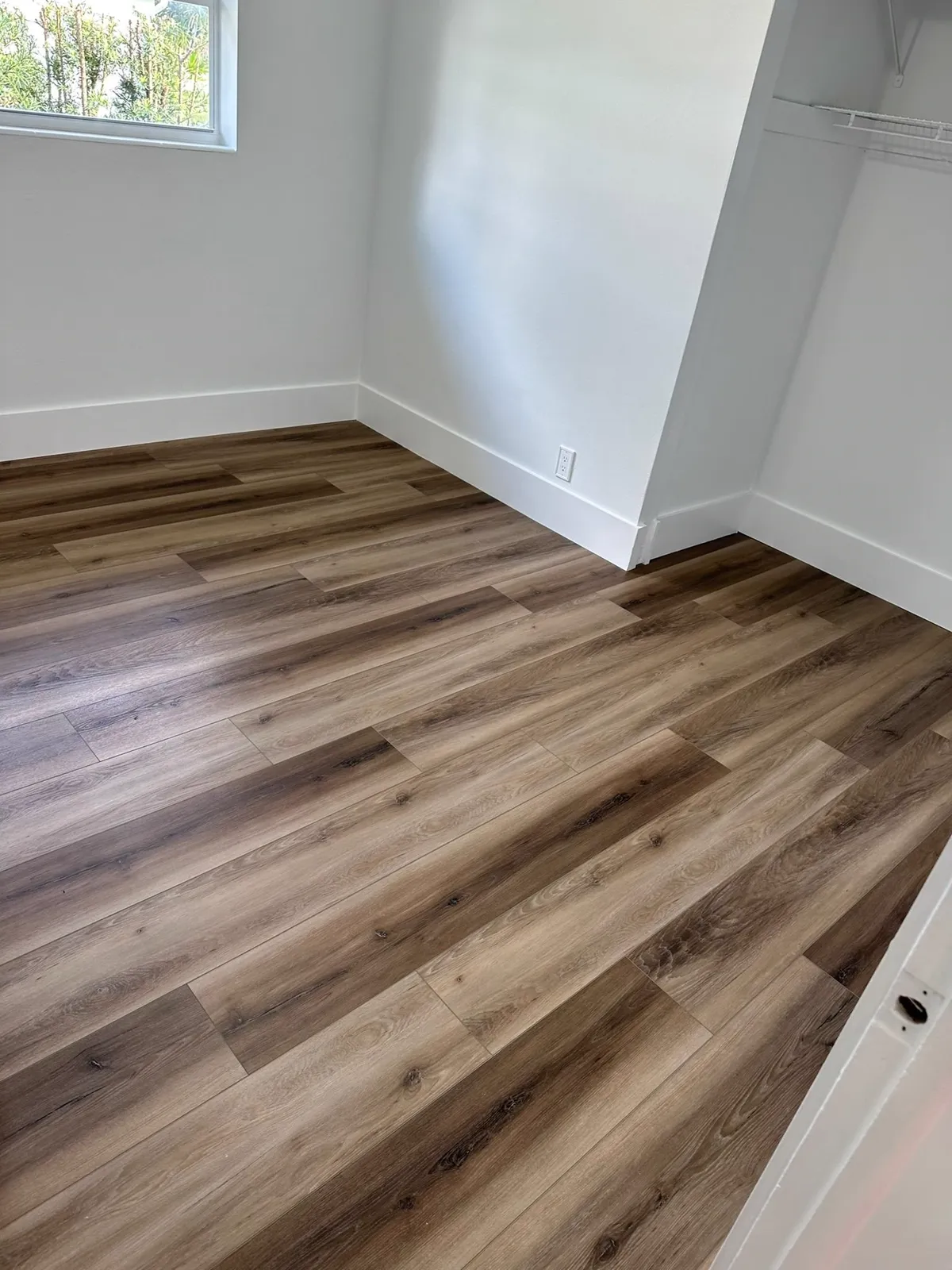 Laminate flooring installed by D'Landra Wooden Floors in South Florida