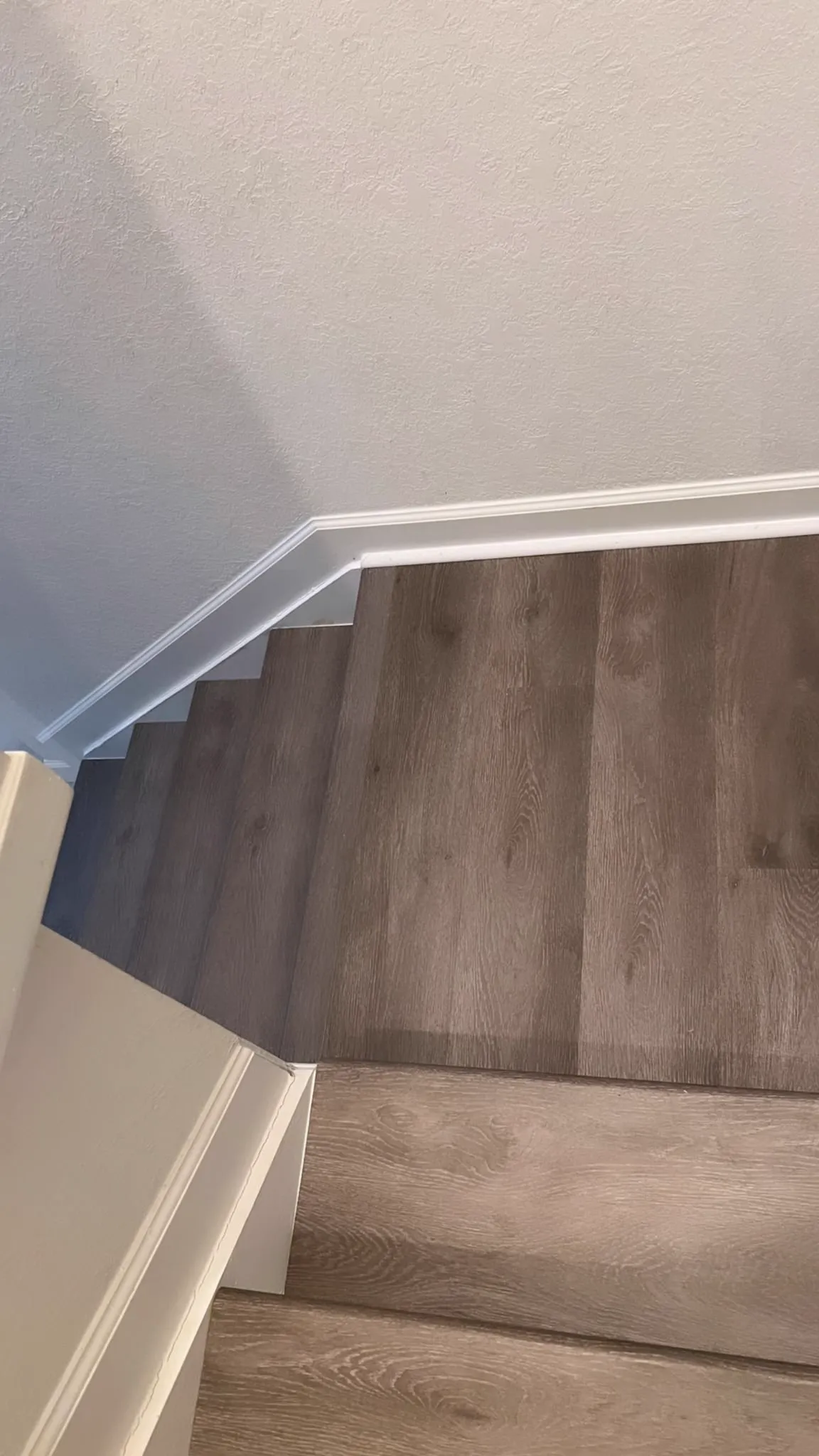 Luxury vinyl plank flooring installed by D'Landra Wooden Floors in South Florida