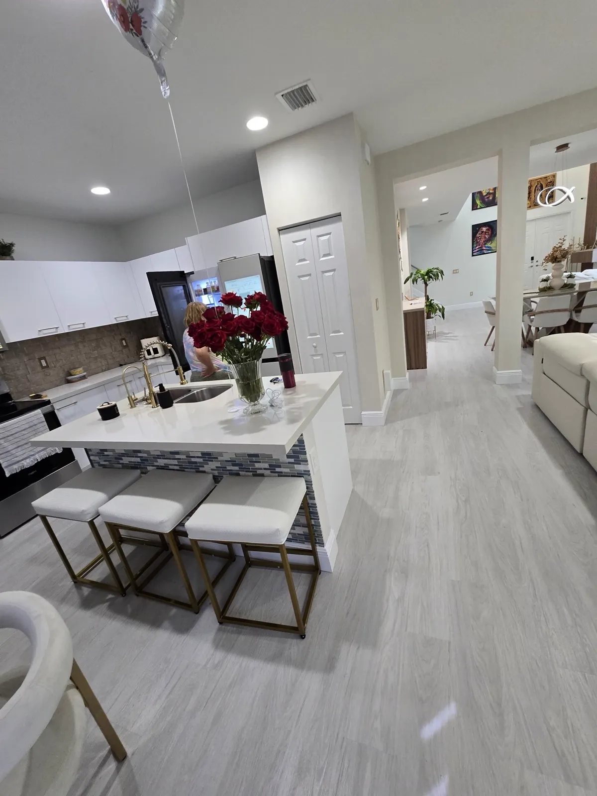 Luxury vinyl plank flooring installed by D'Landra Wooden Floors in South Florida